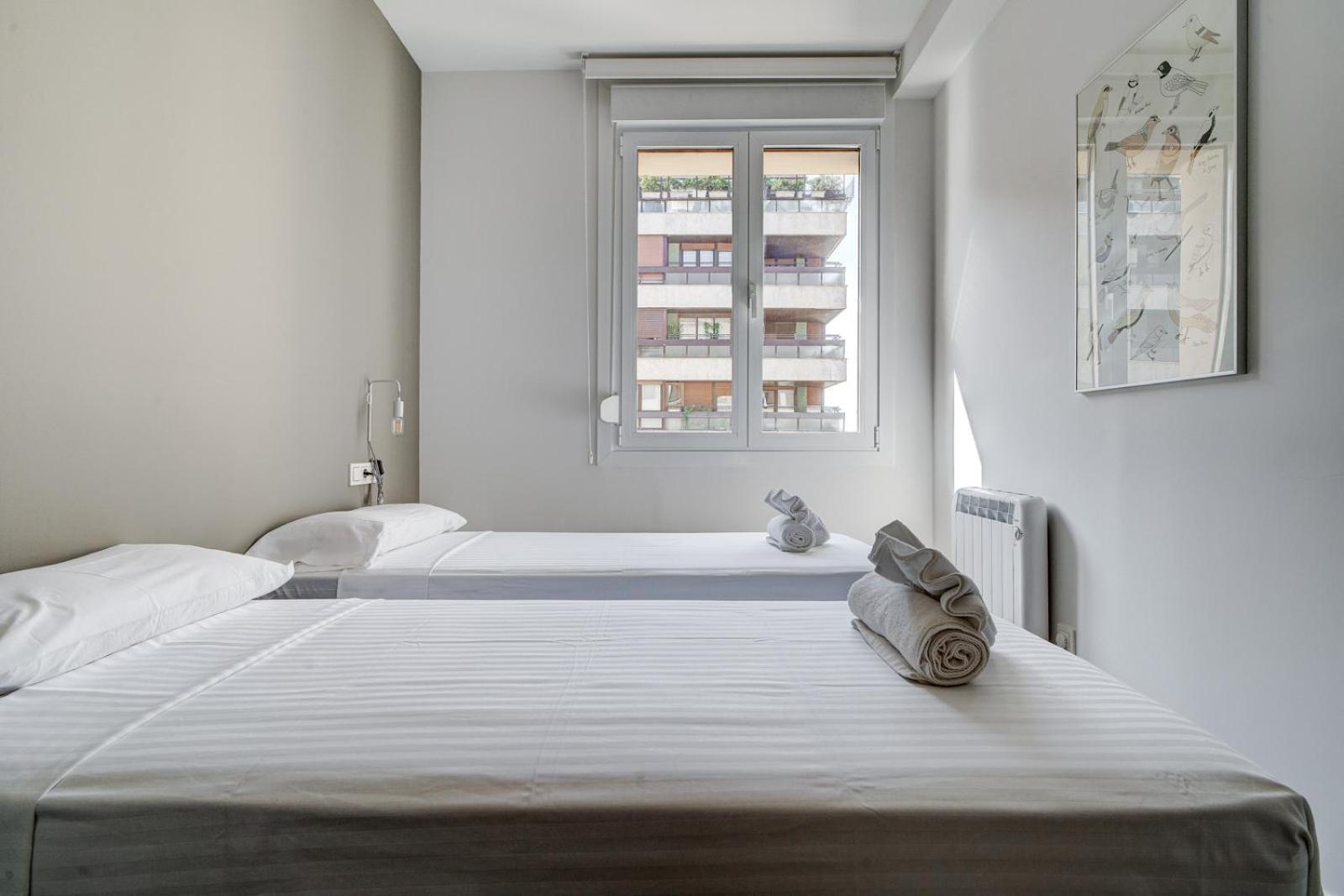 Apartamentos Gran Via By Sanse Holidays Сан Себастиан Екстериор снимка