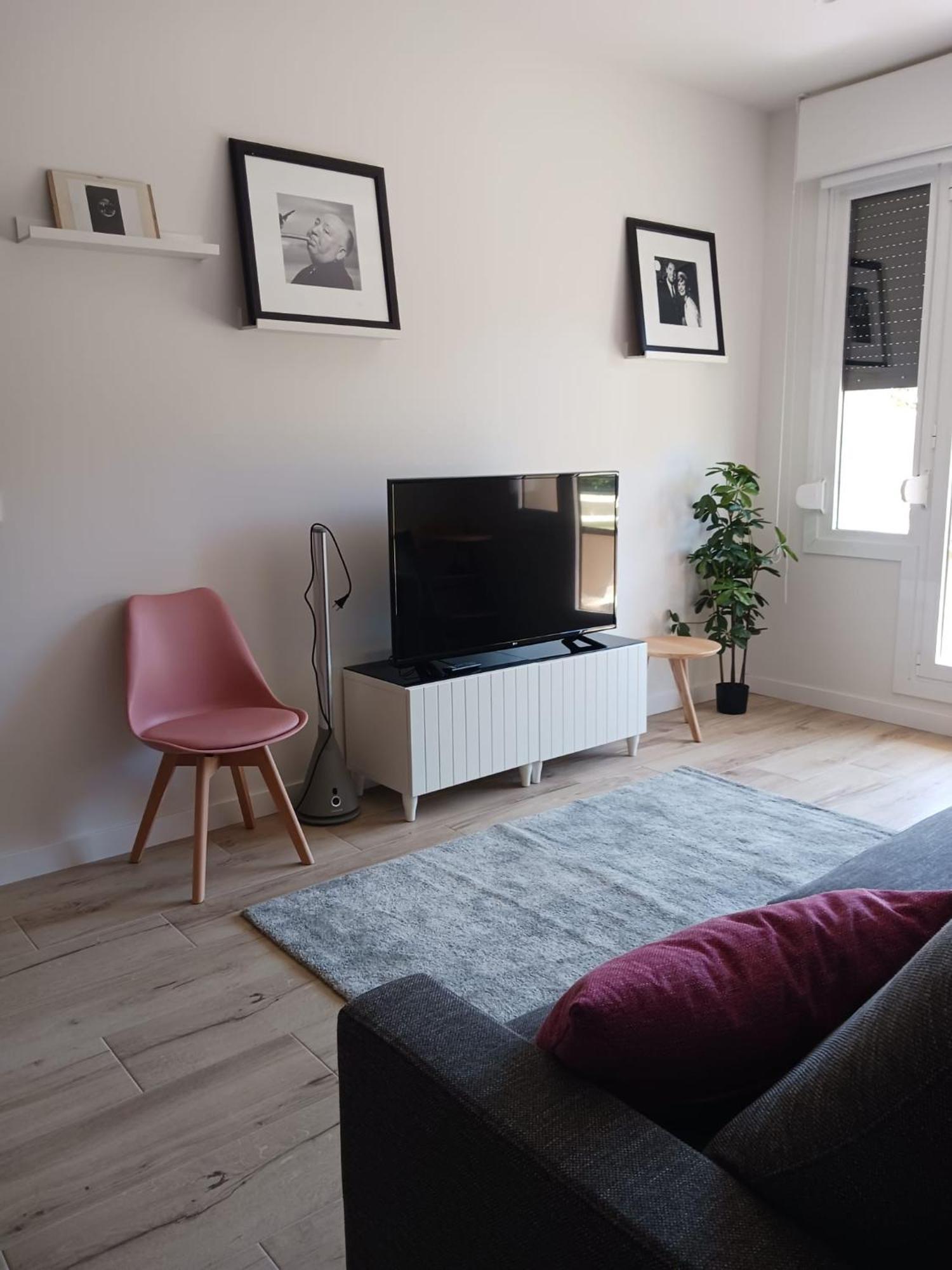 Apartamentos Gran Via By Sanse Holidays Сан Себастиан Екстериор снимка